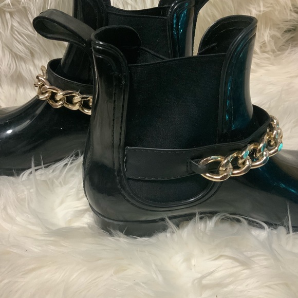 Black Rain boots - Picture 9 of 11